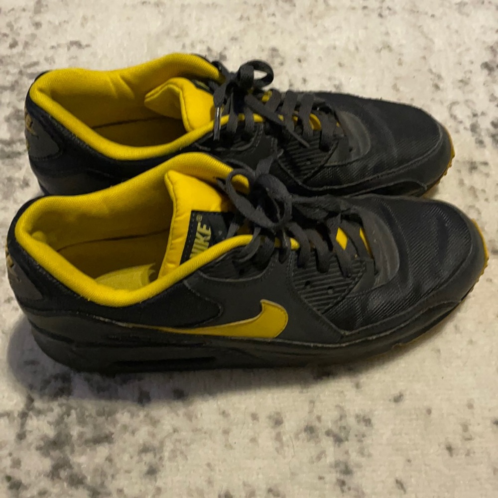 Nike Sneakers